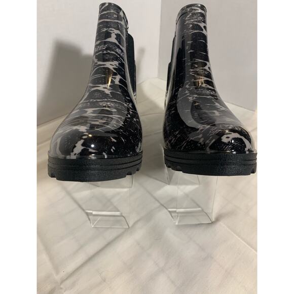 Seven7 Rain Boots - Picture 1 of 7